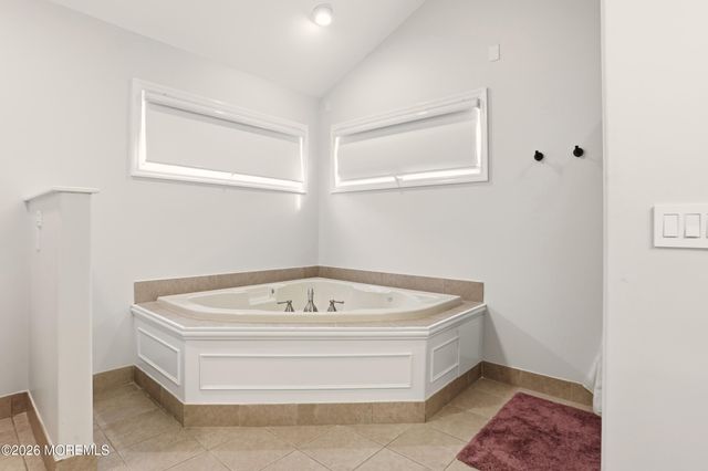 308 Audrey Avenue, Toms River, NJ 08755