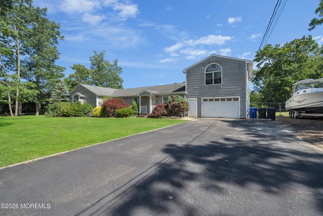 308 Audrey Avenue, Toms River, NJ 08755