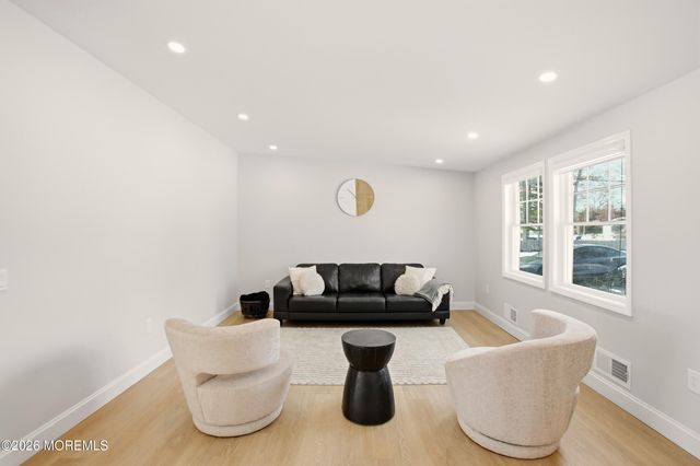 308 Audrey Avenue, Toms River, NJ 08755