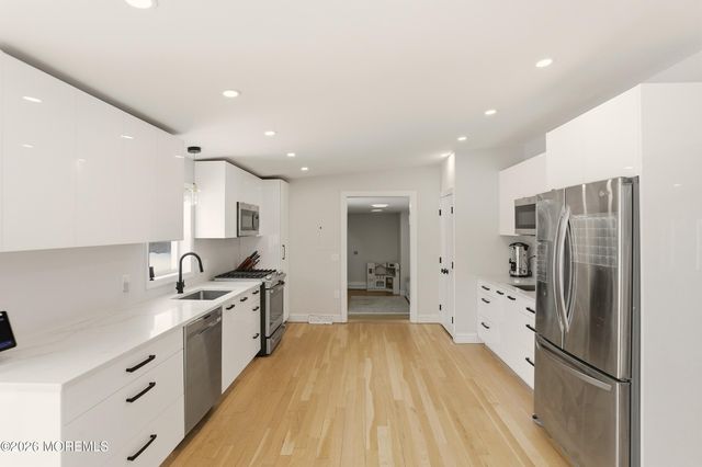 308 Audrey Avenue, Toms River, NJ 08755