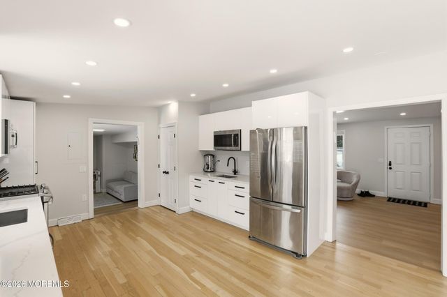 308 Audrey Avenue, Toms River, NJ 08755