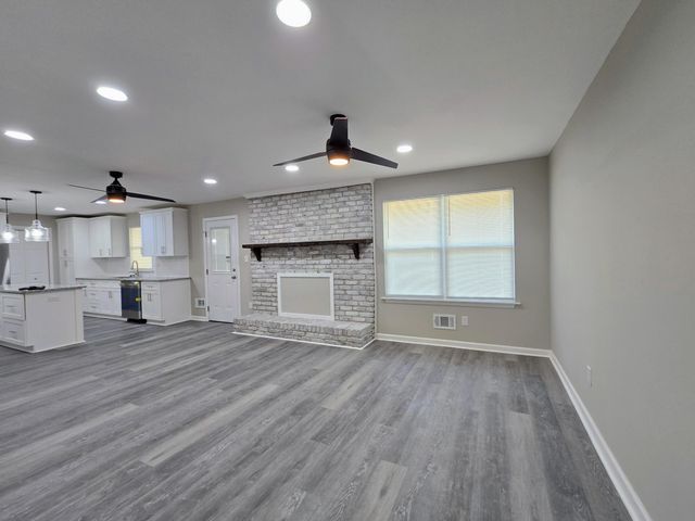 2327 Tobacco Road, Augusta, GA 30906