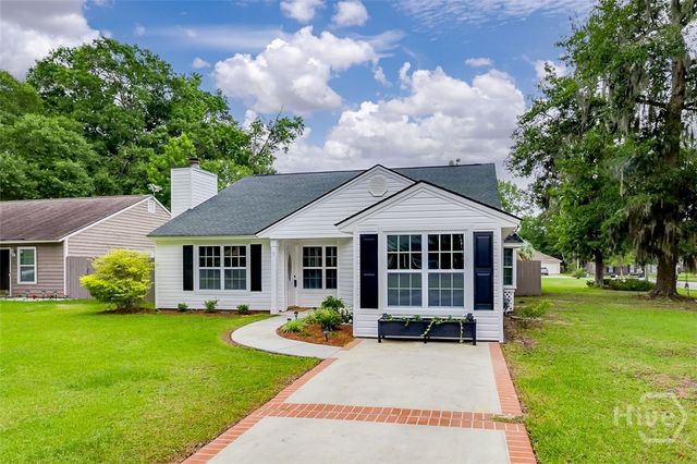 1 E White Hawthorne Drive, Savannah, GA 31419