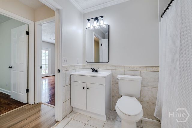 1 E White Hawthorne Drive, Savannah, GA 31419