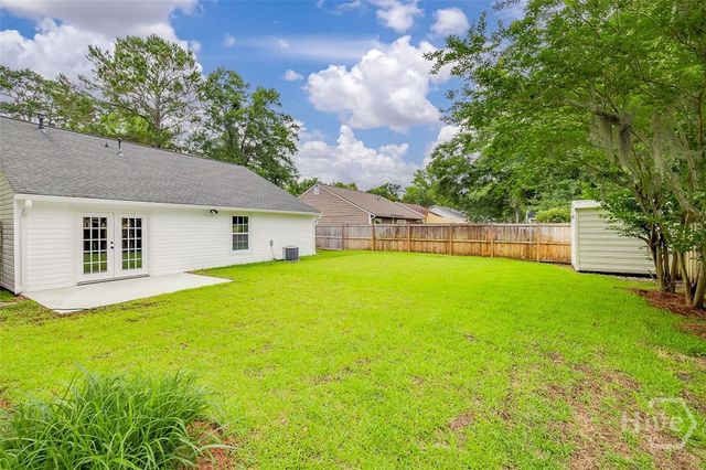 1 E White Hawthorne Drive, Savannah, GA 31419