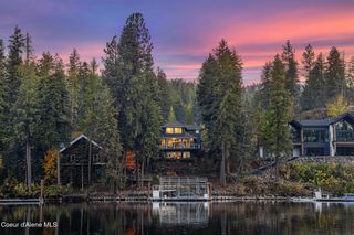 8895 W Riverview Dr, Coeur D'alene, ID 83814