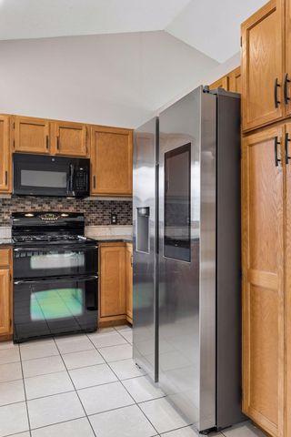 1325 Courtland E, Waconia, MN 55387