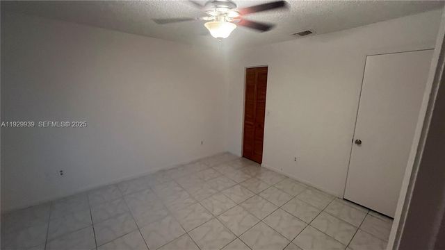 851 NE 207th Ln 204-13, Miami, FL 33179