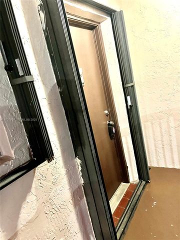 851 NE 207th Ln 204-13, Miami, FL 33179