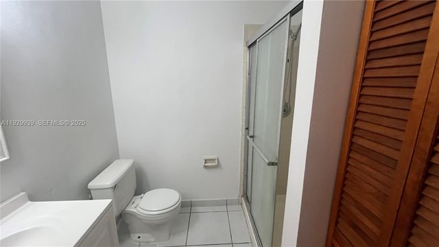 851 NE 207th Ln 204-13, Miami, FL 33179