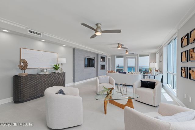 807 1ST Street N 402, Jacksonville Beach, FL 32250