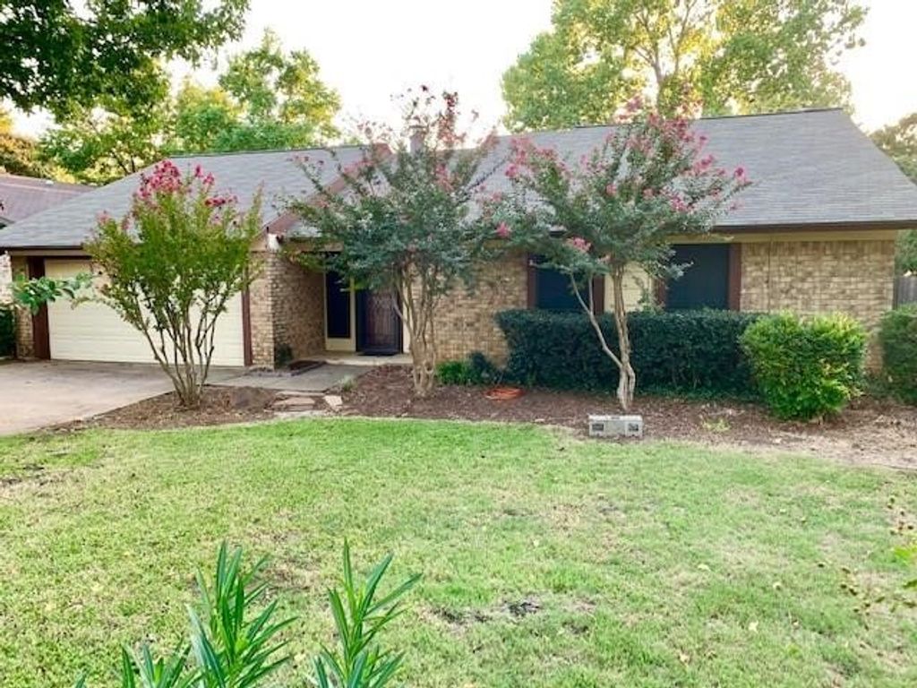 2931 Kimberly Drive, Grapevine, TX 76051 — exterior