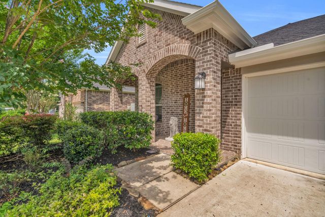 222 Elianne Lace Ct Court, Willis, TX 77318