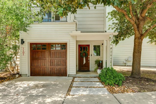 1101 Euphoria BND 37, Austin, TX 78702