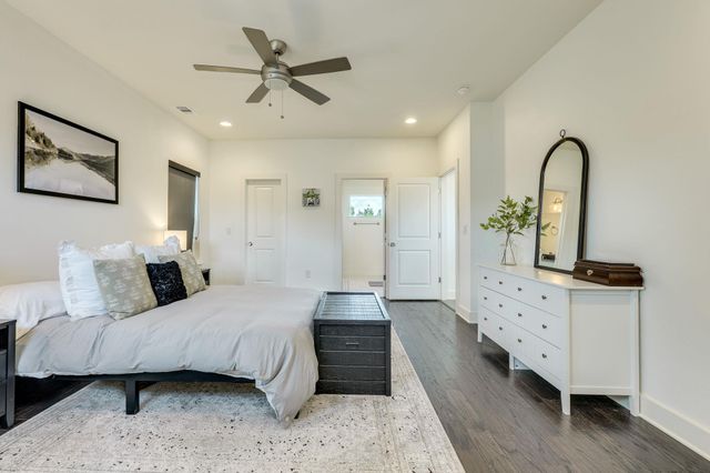 1101 Euphoria BND 37, Austin, TX 78702