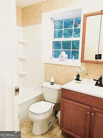 960 Mcentyre Loop SE, Calhoun, GA 30701