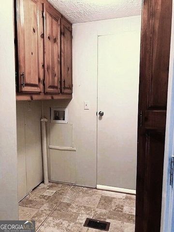 960 Mcentyre Loop SE, Calhoun, GA 30701