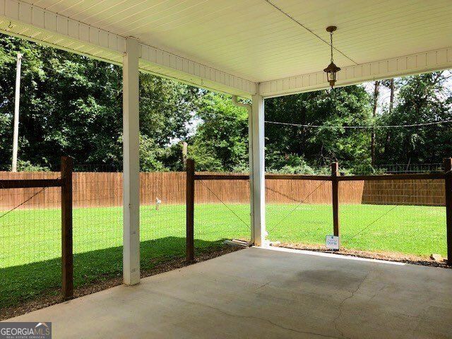 960 Mcentyre Loop SE, Calhoun, GA 30701