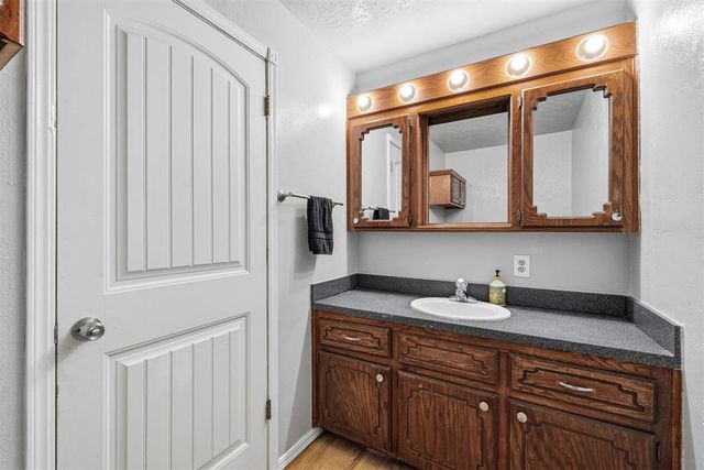 5100 S Hiwassee Road, Choctaw, OK 73020