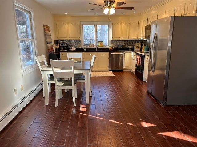 44 Arlington Ave, Braintree, MA 02184