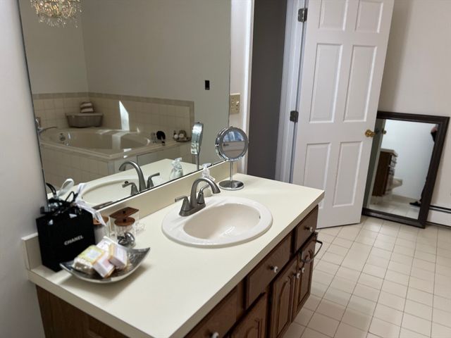 44 Arlington Ave, Braintree, MA 02184