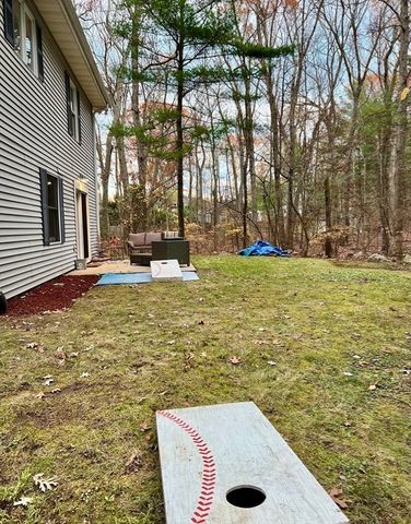 44 Arlington Ave, Braintree, MA 02184