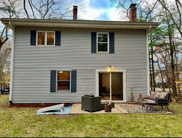 44 Arlington Ave, Braintree, MA 02184