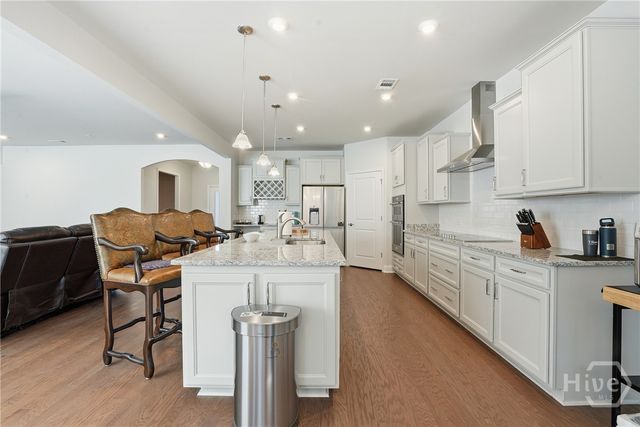 217 Higginson Drive, Richmond Hill, GA 31324