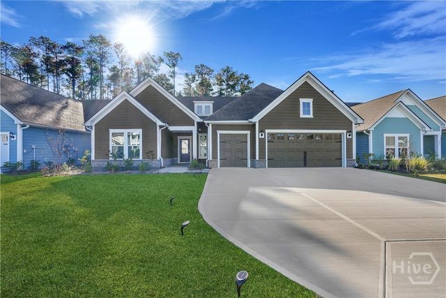 217 Higginson Drive, Richmond Hill, GA 31324