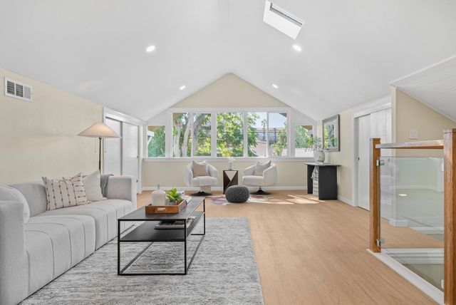 339 S 13th Street, San Jose, CA 95112