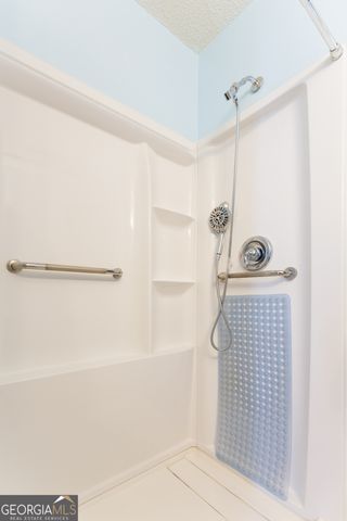 2206 Pin Oak Circle, Valdosta, GA 31602