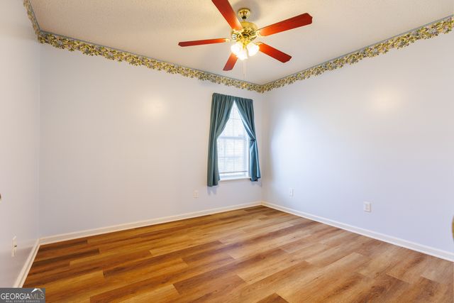 2206 Pin Oak Circle, Valdosta, GA 31602