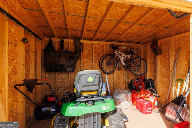 2206 Pin Oak Circle, Valdosta, GA 31602