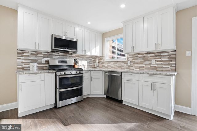 3622 CANBY DR, Philadelphia, PA 19154