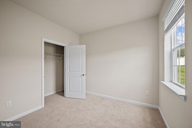 402 ATKINSON ST, Shenandoah Junction, WV 25442