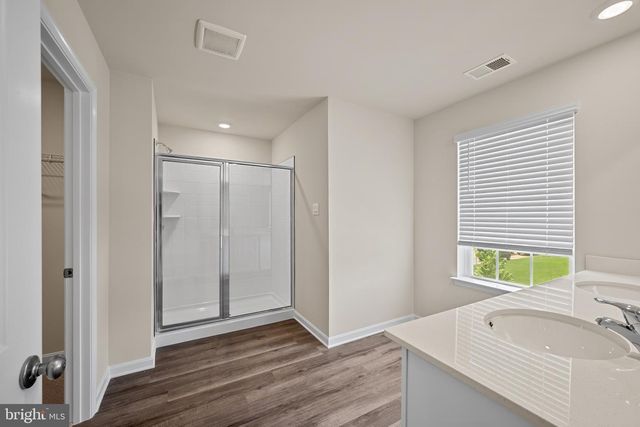 402 ATKINSON ST, Shenandoah Junction, WV 25442