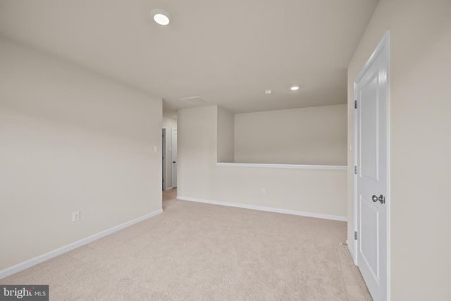 402 ATKINSON ST, Shenandoah Junction, WV 25442