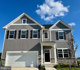 402 ATKINSON ST, Shenandoah Junction, WV 25442