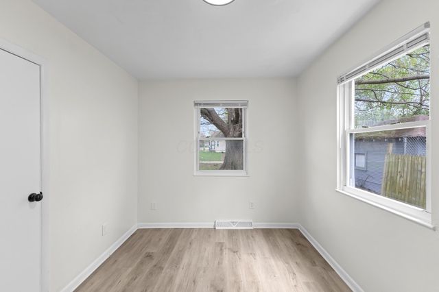 2548 Hiawatha Street, Columbus, OH 43211