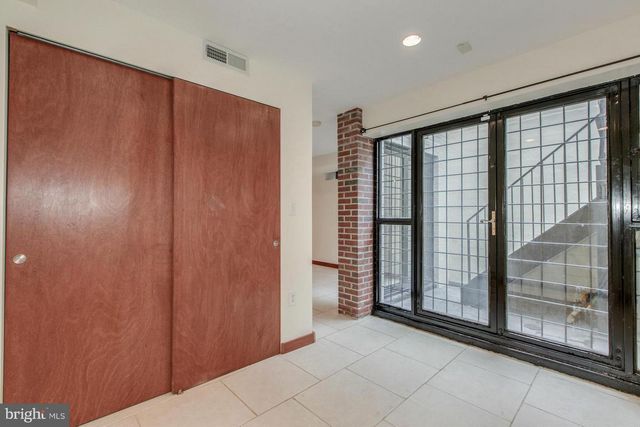 1401 35TH ST NW, Washington, DC 20007