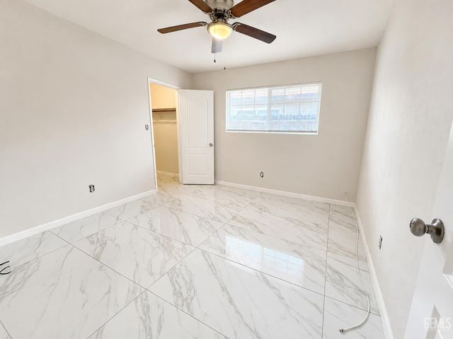 3404 Cardamon Drive, Bakersfield, CA 93309