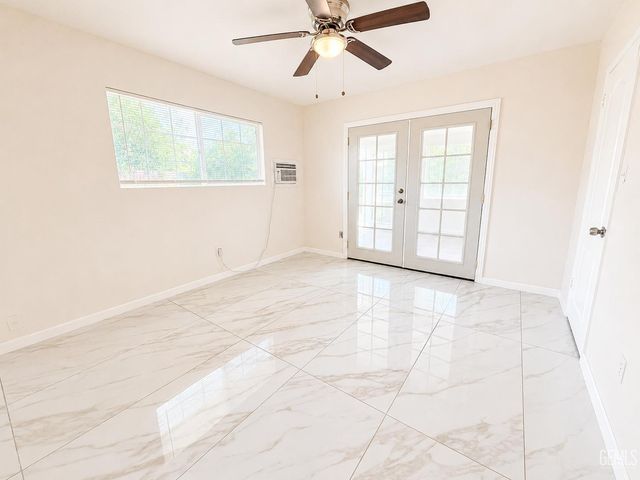 3404 Cardamon Drive, Bakersfield, CA 93309