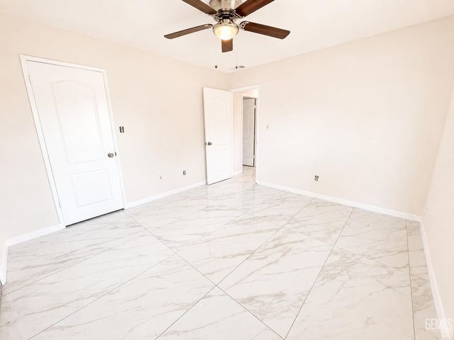 3404 Cardamon Drive, Bakersfield, CA 93309