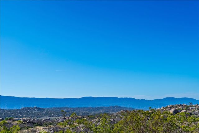 1 Goldrush Road, Aguanga, CA 92536