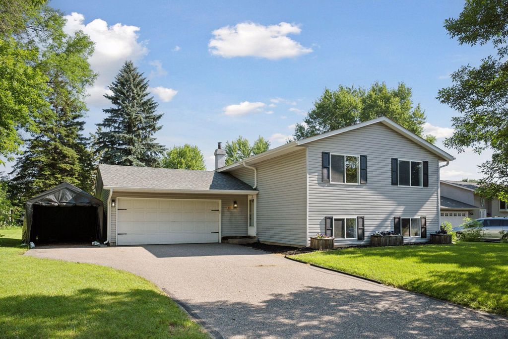 401 Sigrid Drive, Buffalo, MN 55313