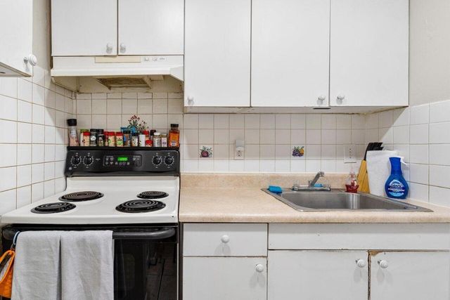 1040 Miami Boulevard 1,2,3, Delray Beach, FL 33483