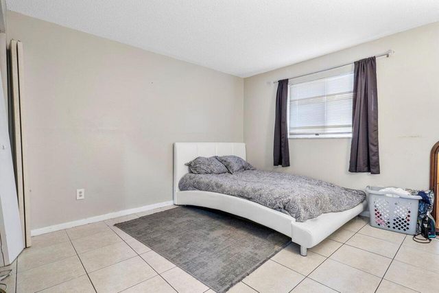 1040 Miami Boulevard 1,2,3, Delray Beach, FL 33483