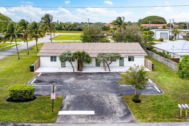 1040 Miami Boulevard 1,2,3, Delray Beach, FL 33483