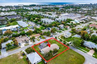 1040 Miami Boulevard 1,2,3, Delray Beach, FL 33483
