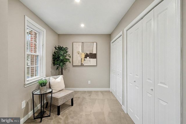 10307 EMERALD ROCK DR, Oakton, VA 22124